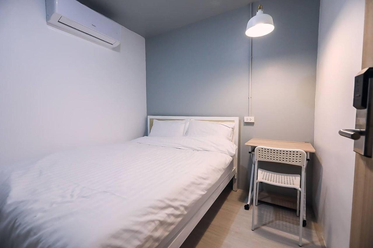 Local Time Bangkok Hostel&Cafe Экстерьер фото